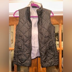 Jane Ashley‎ Black Quilted Vest Size Small
